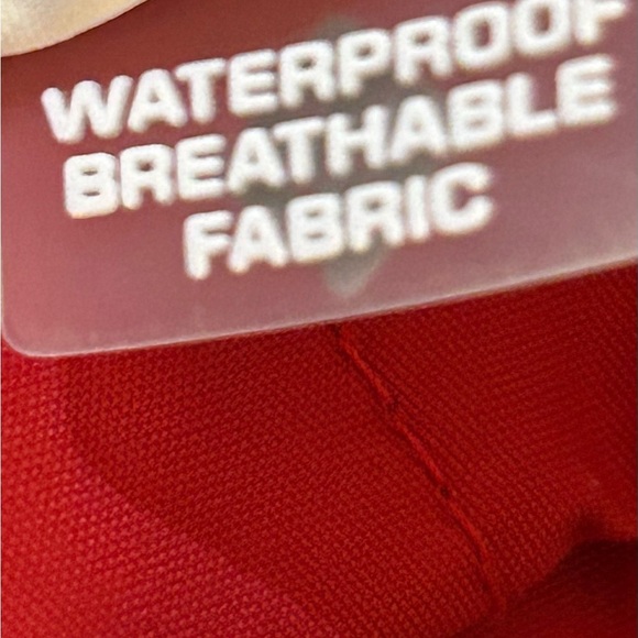 3 In 1 Columbia Red and White Hooded Jacket - Picture 12 of 16